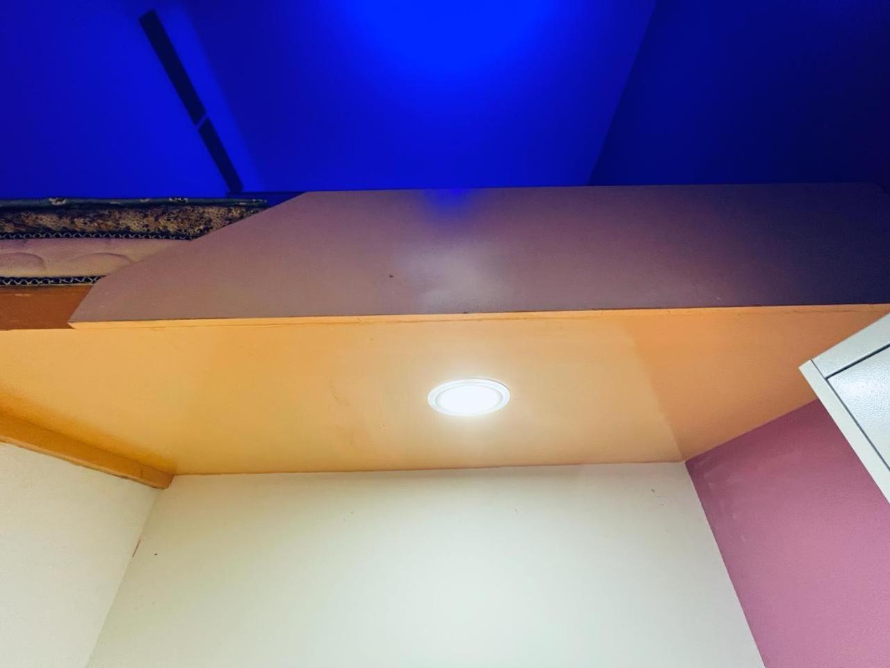 Apartamento Moon Backpackers Burjman Exit 2, Family Partitions, Loft Partitions, Dubái Exterior foto